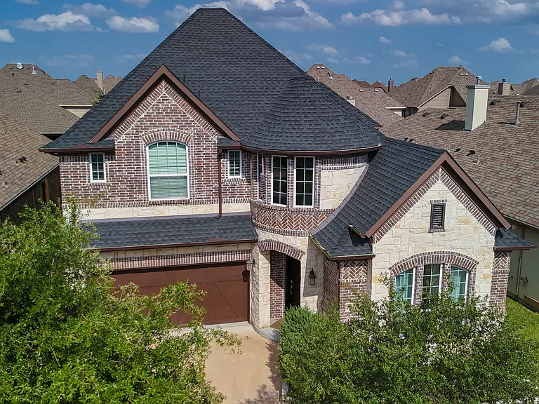 6213 Mickelson Way — Photo 1