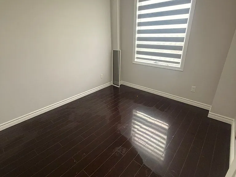 7405 Goreway Dr #718 — Photo 4