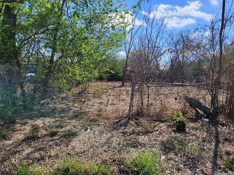 1st image of 1514 Ash ST LOT S