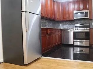 90-34 171st St #3A, Jamaica, NY 11432