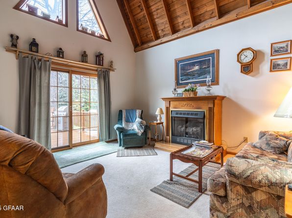 9408 Highway 18, Cavalier, ND 58220