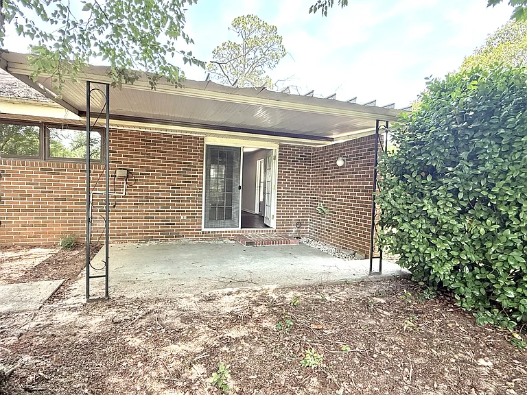 119 Pine Loop Cir — Photo 8