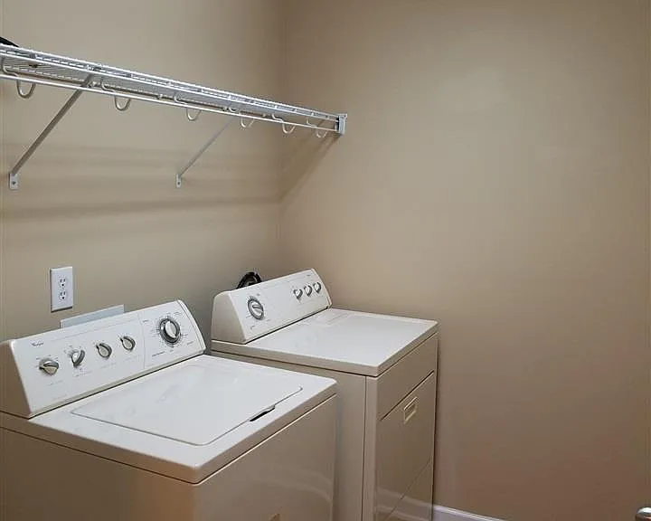 8 Rockwall Garden Way — Photo 10