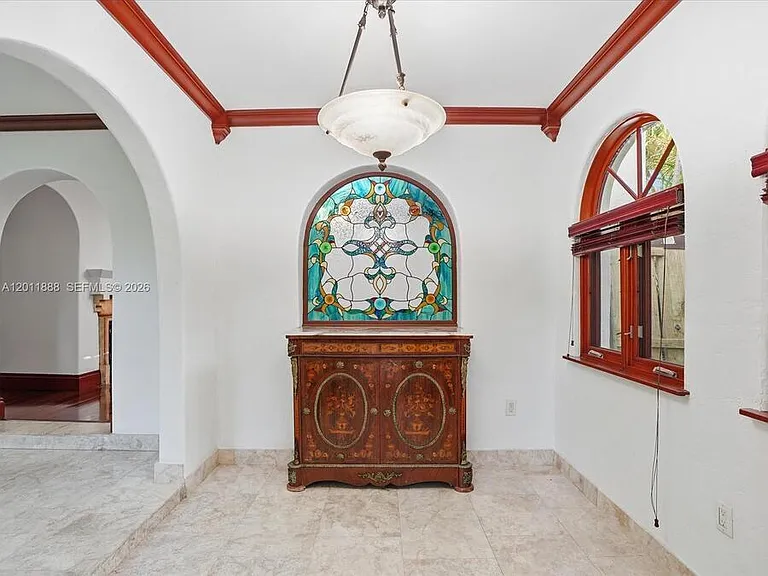 1137 Asturia Ave — Photo 21