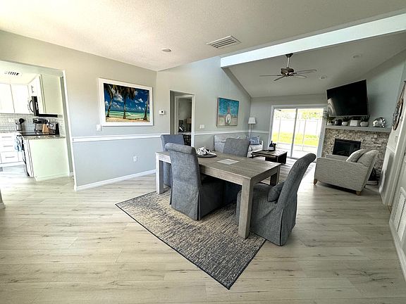 3rd image of 4227 Lanai Dr