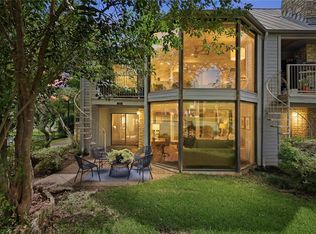 122 World Of Tennis Sq #122, Austin, TX 78738