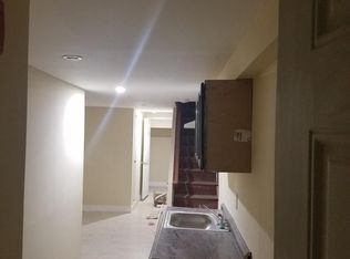 423 W Saratoga St, Baltimore, MD 21201