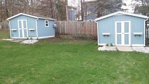 4th image of 313 Male Ave