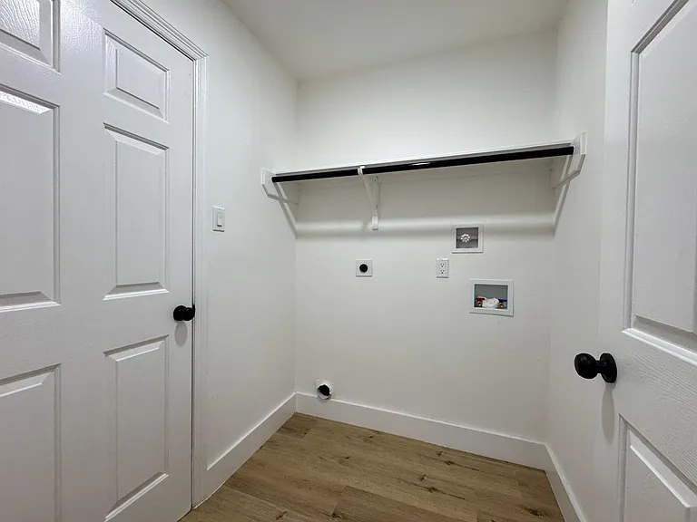 6427 Liberty Valley Dr — Photo 11