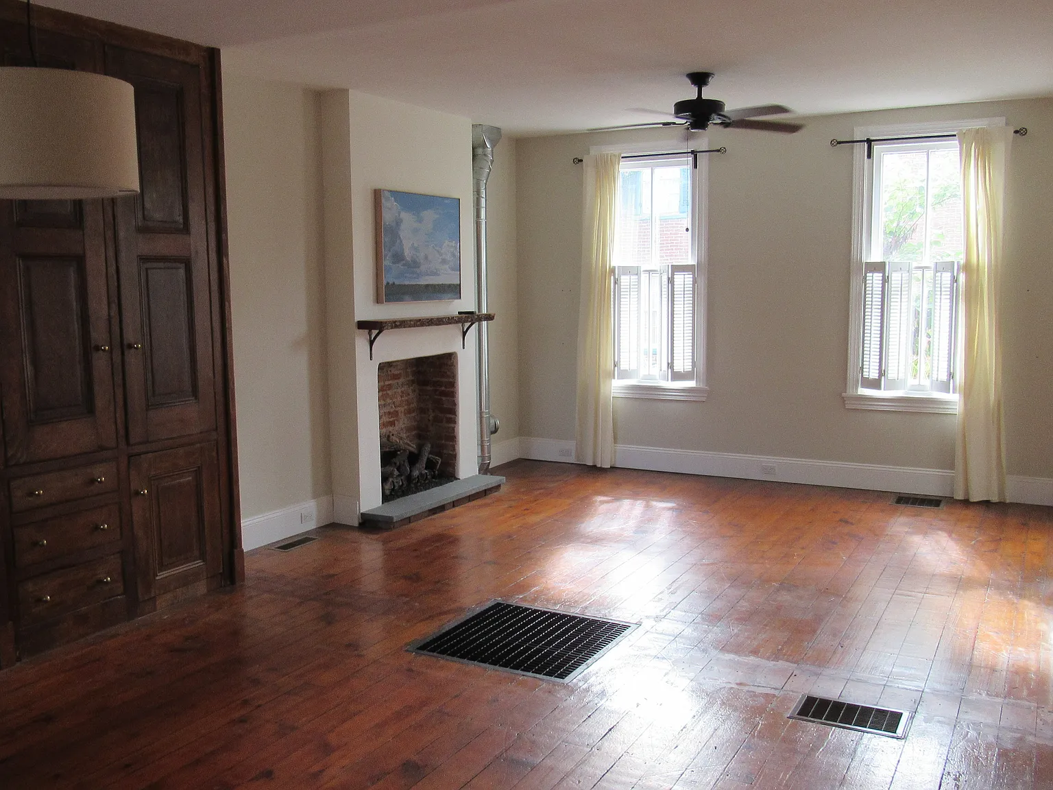 2 bed, 1.5 bath, 1248 sqft, $3,000 — Photo 4
