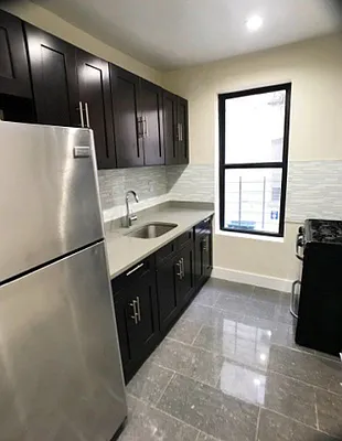 Rented by Bohemia Realty Group | media 21