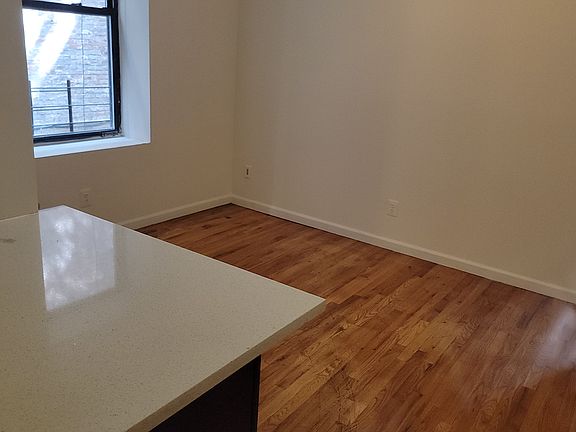 5th image of 532 W 152nd St #14