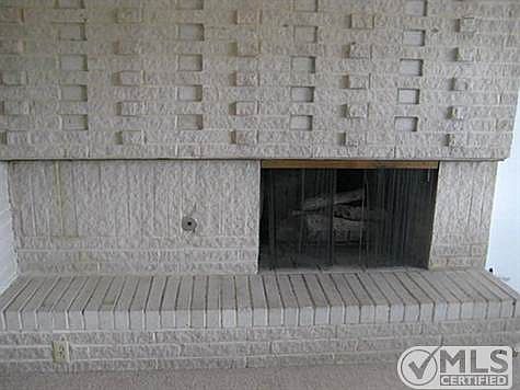 4th image of 3505 High Vista Dr