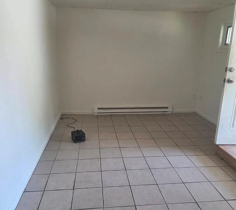 Unit Photo