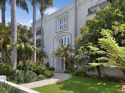 446 San Vicente Blvd Unit 104, Santa Monica, CA, 90402