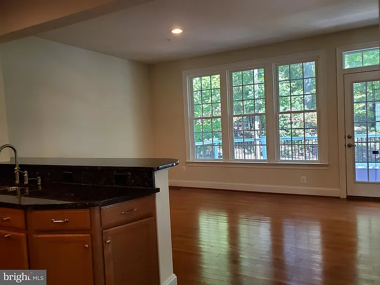 411 Greenebaum Ln — Photo 19