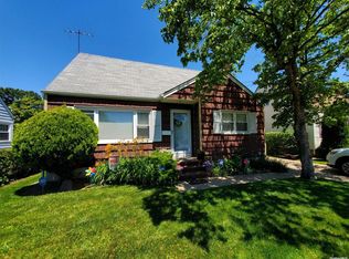 2200 Belmont Ave, Elmont, NY 11003