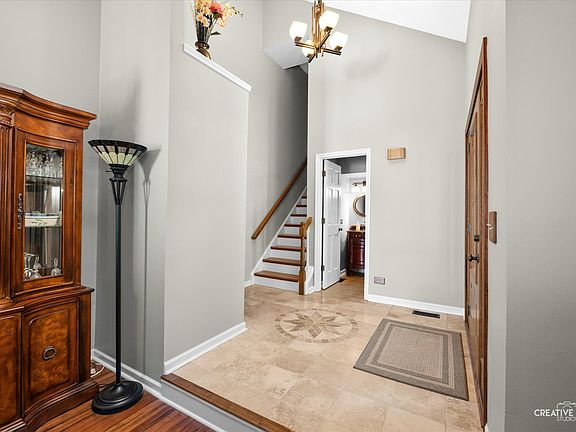 4th image of 1234 Oakton Ln