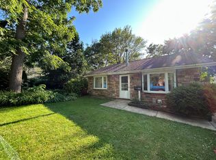 702 Chestnut Blvd, Willoughby, OH 44094