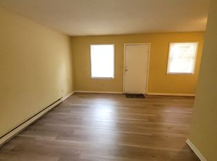 2003 Woodcrest St, Greensboro, NC 27406