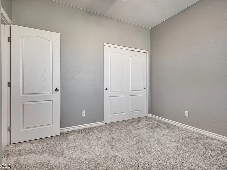 12321 Silvana St — Photo 48