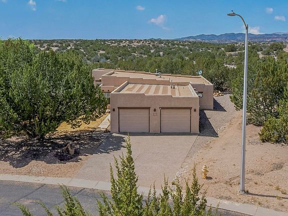 3rd image of 6516 Horseshoe Dr