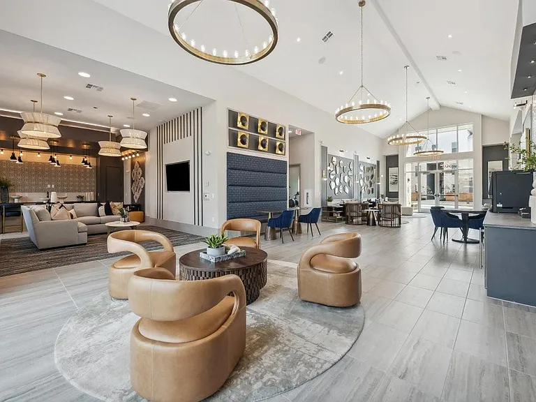 Alta Center Point — Photo 13
