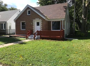 4957 N 19th Pl, Milwaukee, WI 53209