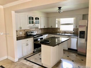 1215 Lincoln St, Hollywood, FL 33019