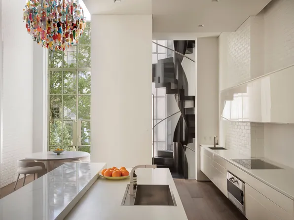 38 East 76th Street image 7 of 24