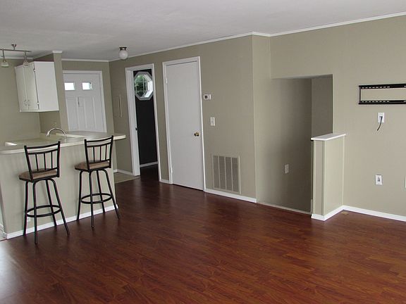 3rd image of 8374 Hawks Nest Ct