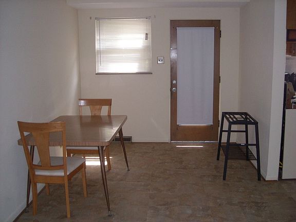 3rd image of 600 Saint Bernard Dr