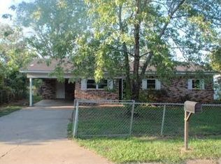 3806 Pleasant St, Ozark, AR 72949