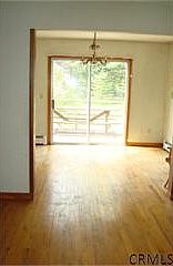 5th image of 5 Hearthwood Dr