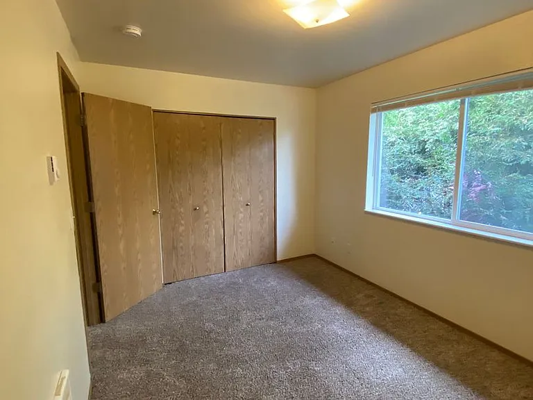 855-875 Concord St NE #4080 — Photo 17