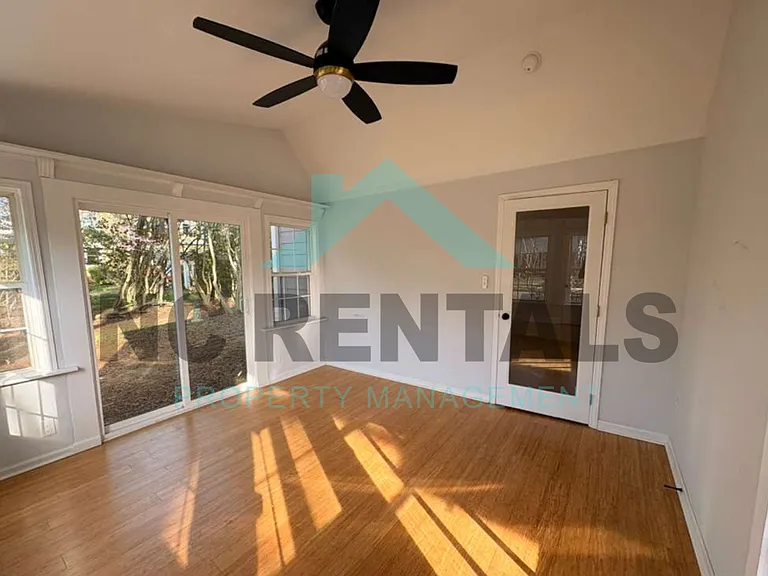 234 S Academy St — Photo 42
