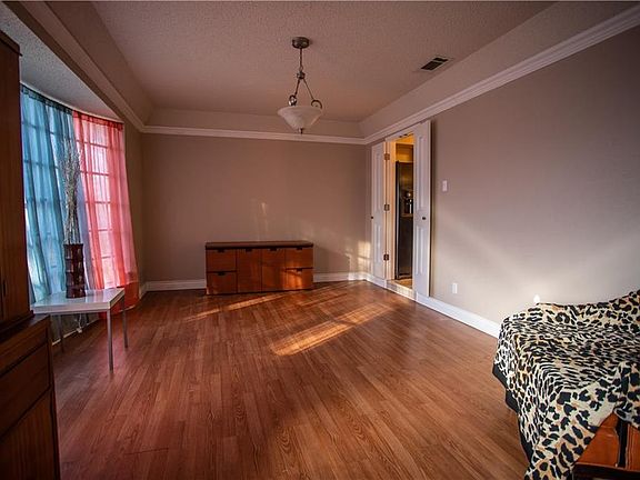 2nd image of 5843 Forest Haven Trl