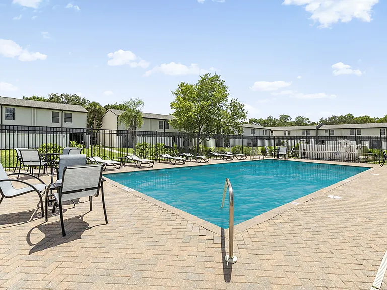Terrace at Naples Townhomes — Photo 15