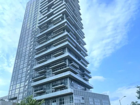 225 Village Green Sq, Toronto, ON