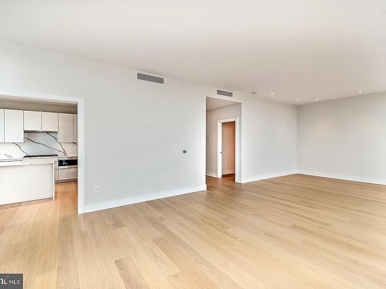 301 S Broad St S #4001 — Photo 11