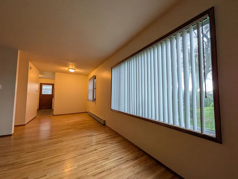 Bel Air Apartments — Photo 13