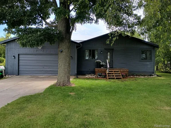 9173 Bray Rd, Millington, MI 48746