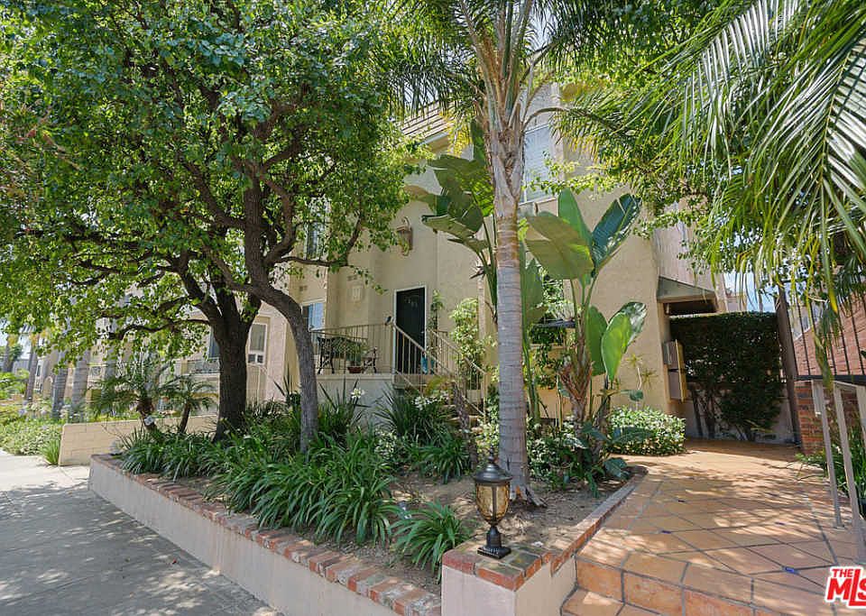 1st image of 1325 Wellesley Ave APT 206