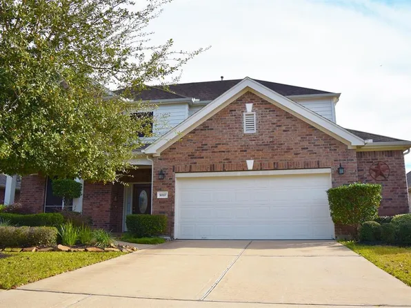 9007 Sunny Point Dr, Spring, TX 77379