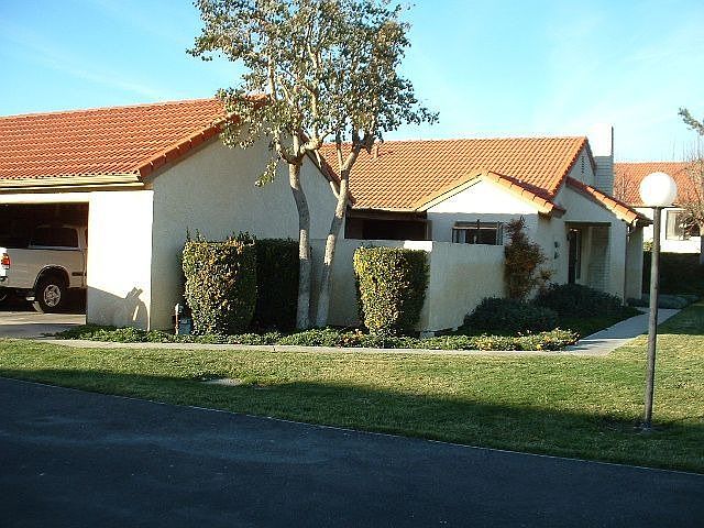 26328 Rainbow Glen Dr