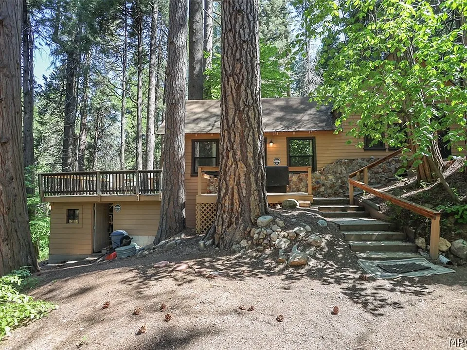 711 Blue Jay Canyon Rd