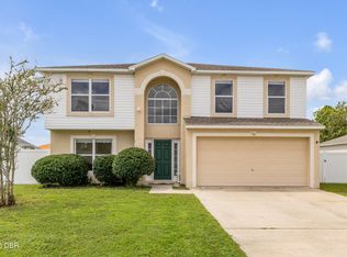 12 Roxland Ln, Palm Coast, FL 32164