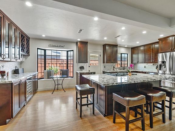 3rd image of 1719 Madison Ave