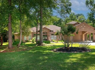 9519 Clubhouse Cir, Magnolia, TX 77354
