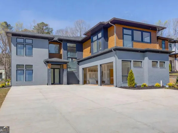 806 Riverside Rd, Buford, GA 30518